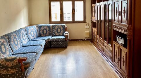 Foto 4 von Wohnung zum Verkauf in Calle Perú, 17, La Calzada, Gijón