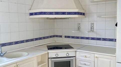 Foto 5 de Casa adosada en venta en Calle Silos, 61, La Paz, Alcalá de Guadaira