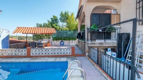 Foto 2 de Casa o xalet en venda a Carrer Los Alamos, 25, Riba-roja de Túria, Valencia