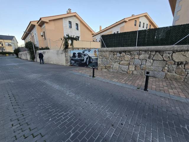 Garaje en Alquiler en Calle Cacera de la Villa, 5 en Villalba Pueblo