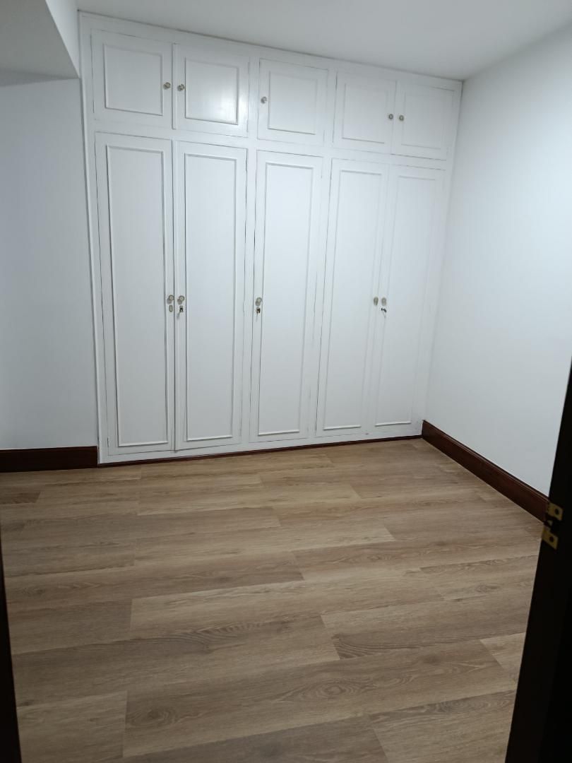 Bedroom of Flat for rent in Bilbao   with Heating, Parquet flooring and Furnished