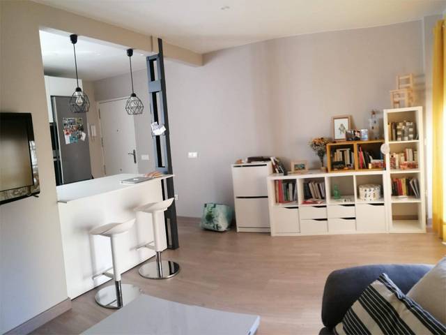 Piso en Alquiler en Calle Febo, 1 en Triana Este