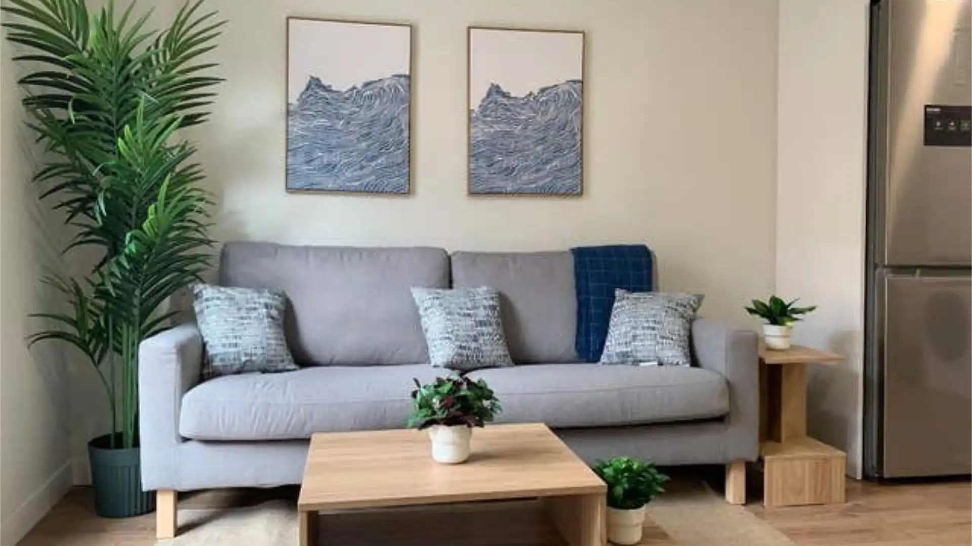 Sala de estar de Piso de alquiler en Las Palmas de Gran Canaria con Jardín privado, Piscina y Amueblado