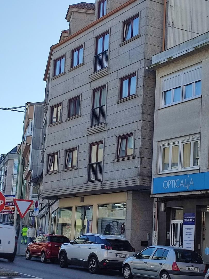 Außenansicht von Wohnung zur Miete in A Laracha   mit Heizung, Parkett und Terrasse