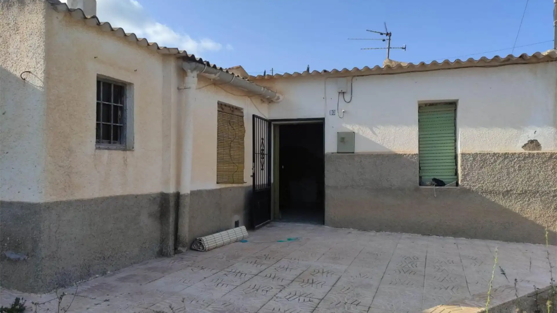 Exterior view of Country homes for sale in  Murcia Capital  with Terrace and Swimming Pool