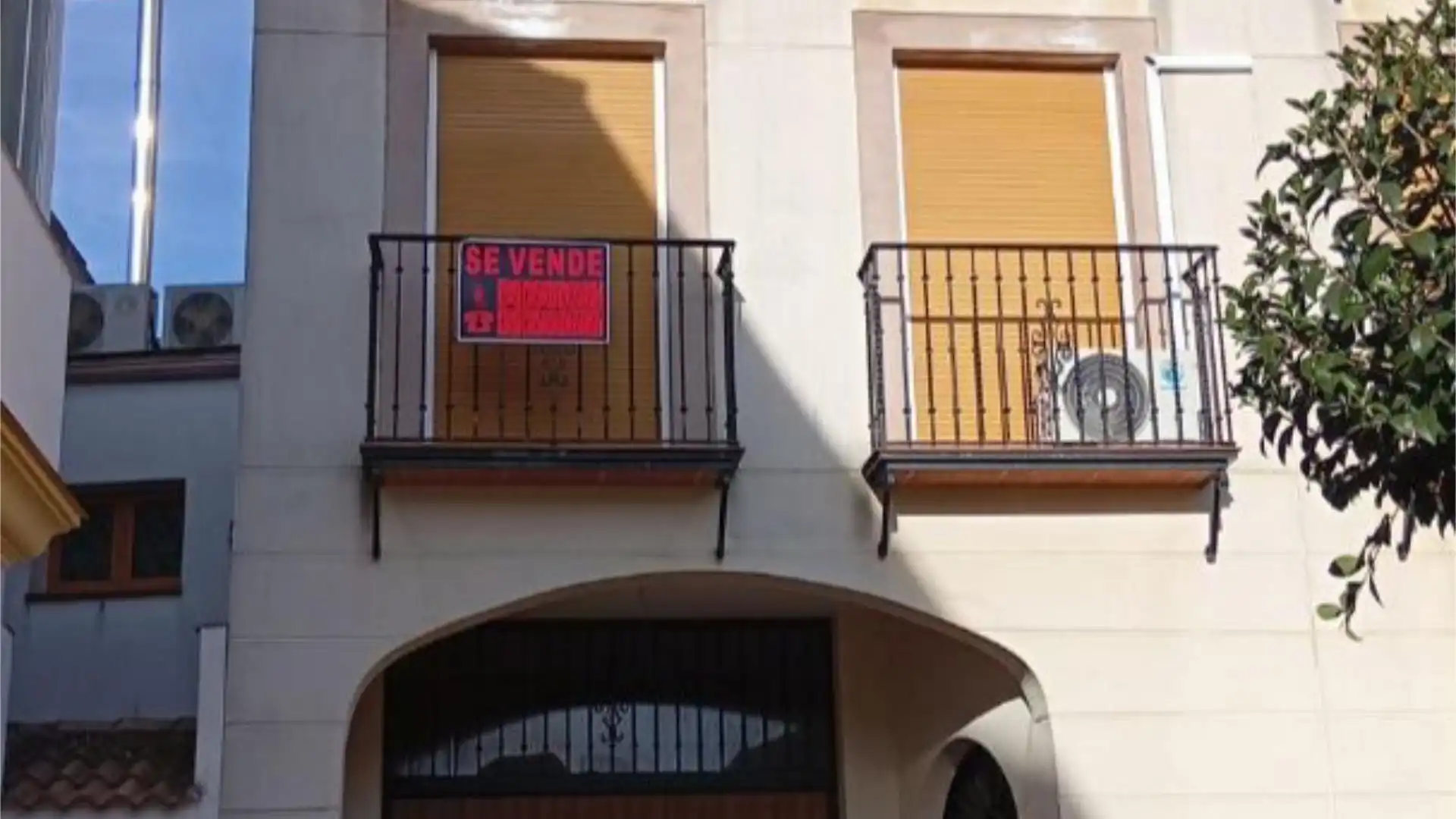 Vista exterior de Casa adosada en venta en Arjona con Aire acondicionado, Terraza y Amueblado
