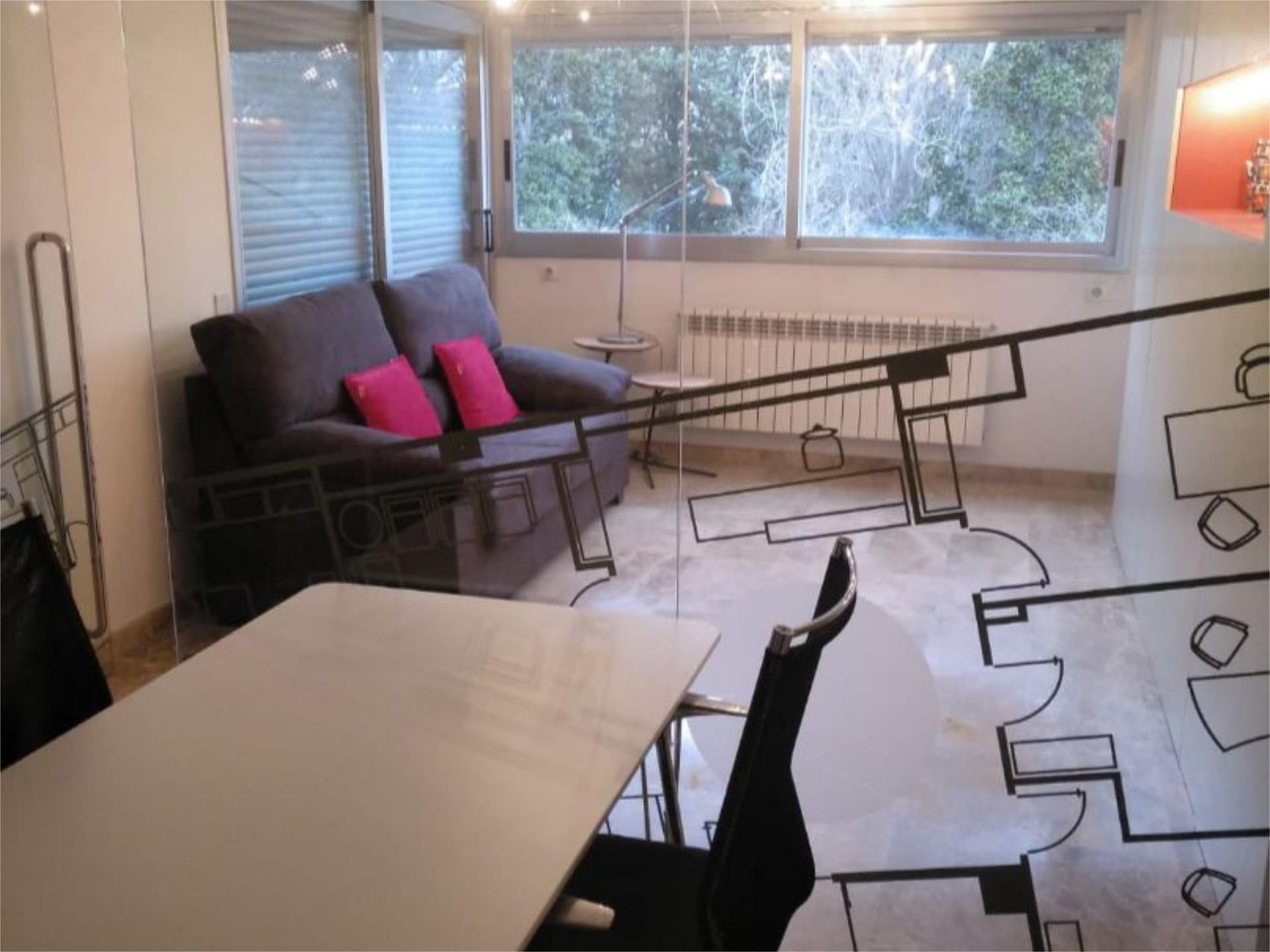 Sala d'estar de Apartament de lloguer en  Lleida Capital amb Calefacció, Moblat i Balcó