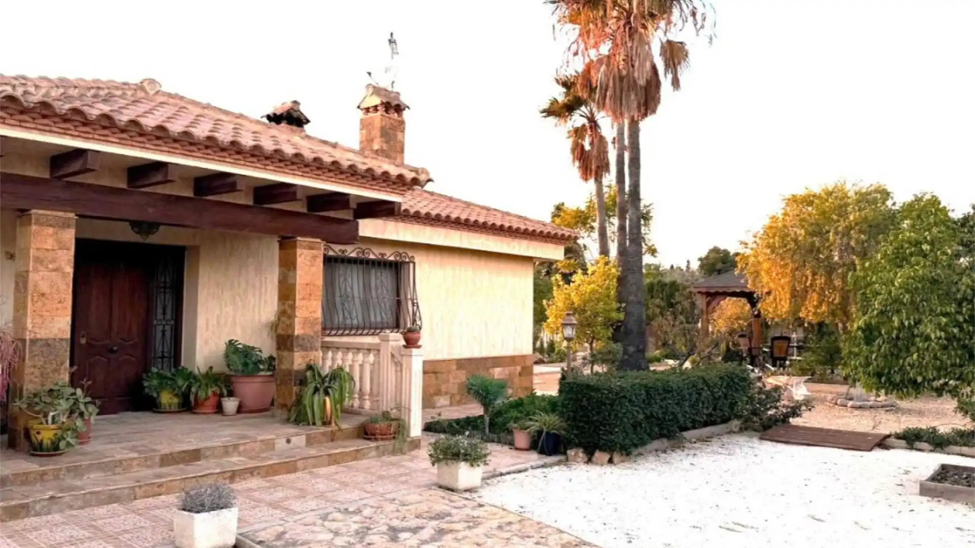 Jardín de Casa o chalet en venta en Alicante / Alacant con Aire acondicionado, Terraza y Piscina