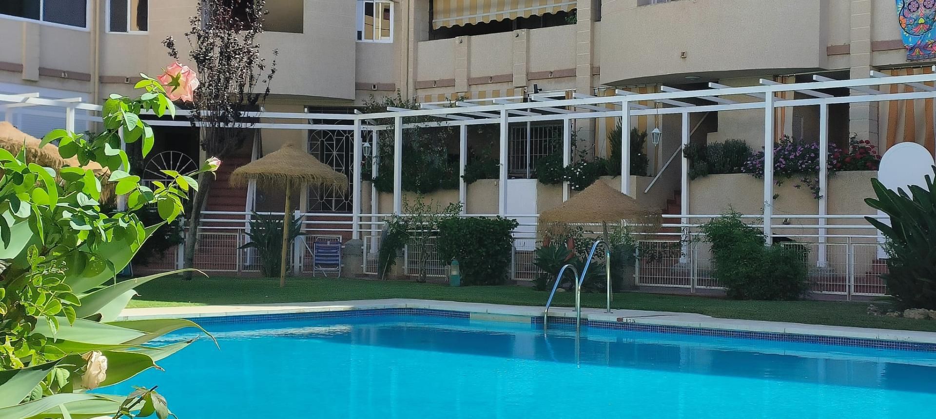 Flat for sale in Avenida del Mediterráneo, 157, Playa del Rincón Swimming pool of Flat for sale in Rincón de la Victoria with Air Conditioner, Heating and Parquet flooring