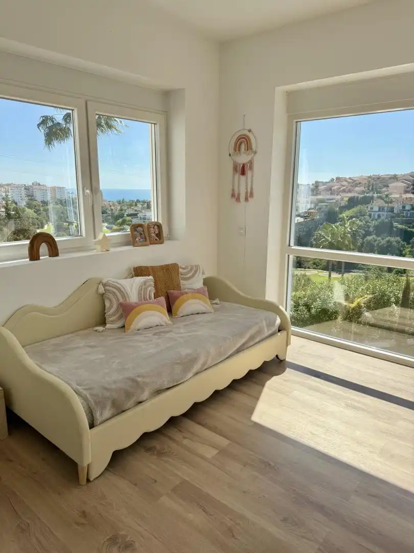 Houses for sale in Calle Ágata, 50, Riviera del Sol Bedroom of Houses for sale in Mijas with Air Conditioner, Terrace and Swimming Pool