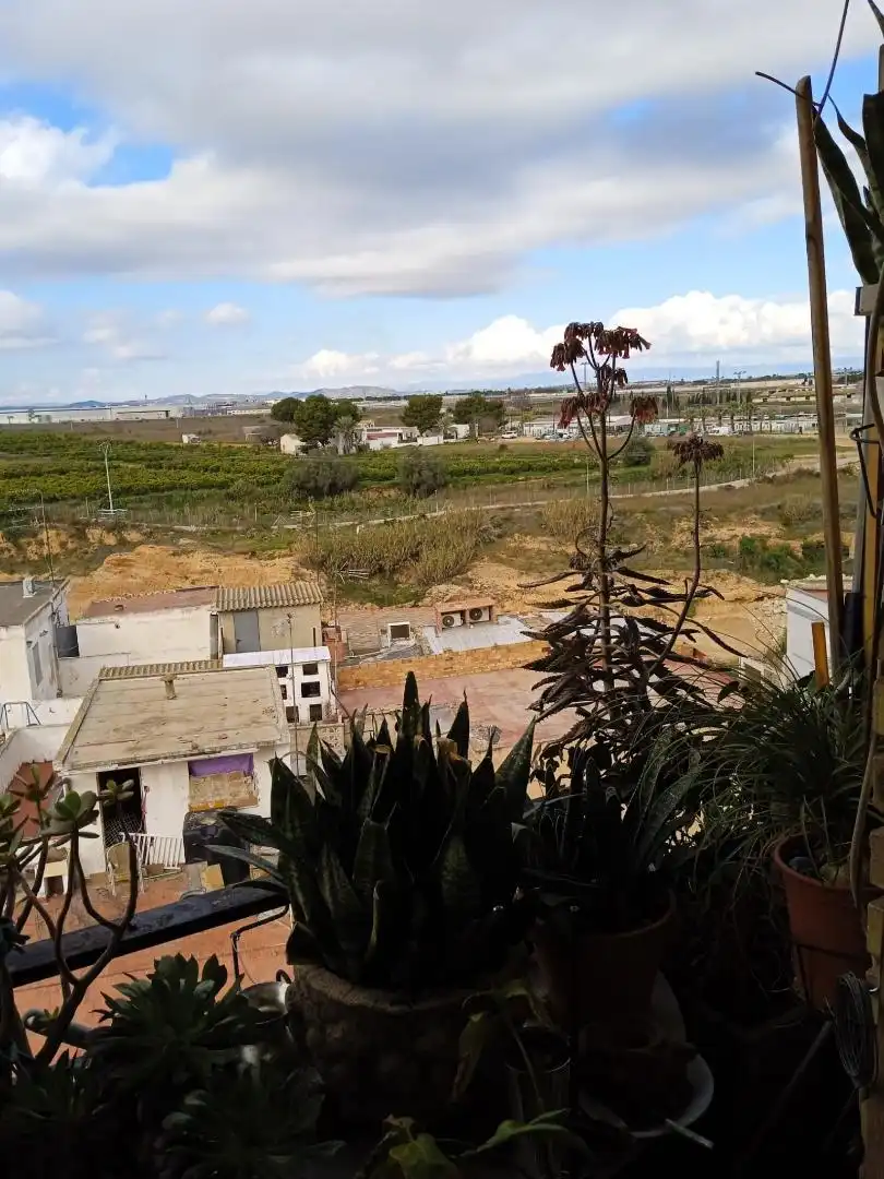 Wohnung zum Verkauf in Carrer de Quart de Poblet, 20, Zona Calle Valencia Wohnung zum Verkauf in Torrent mit Balkon