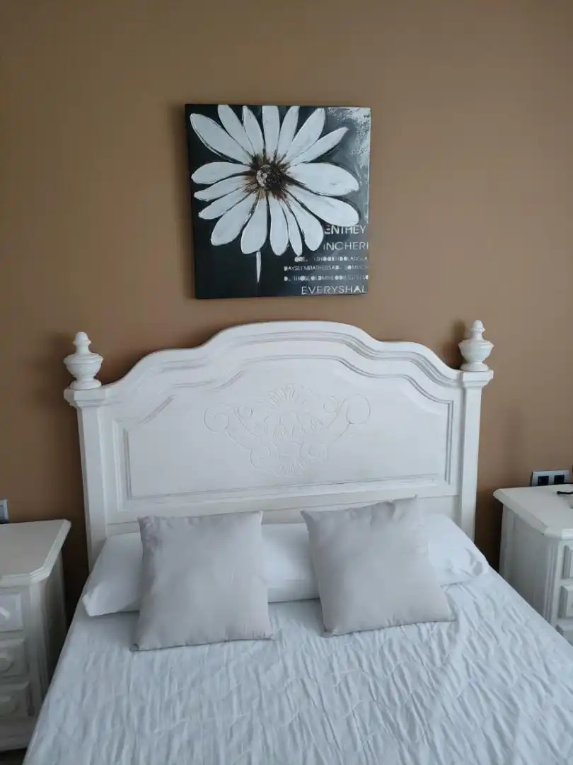 Room in Calle Corregidor Nicolás Isidro, 21, Portada Alta - Pol. Crta. De Cártama Bedroom of Flat for share in Málaga