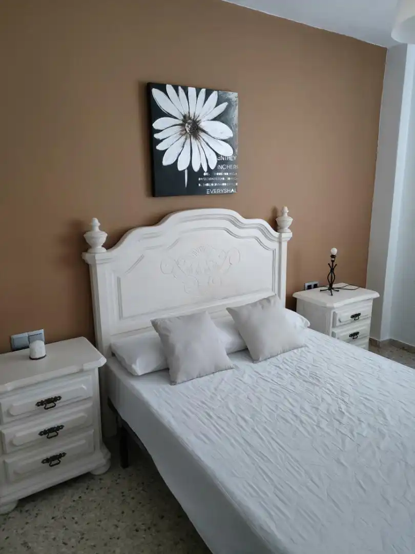 Room in Calle Corregidor Nicolás Isidro, 21, Portada Alta - Pol. Crta. De Cártama Bedroom of Flat for share in Málaga