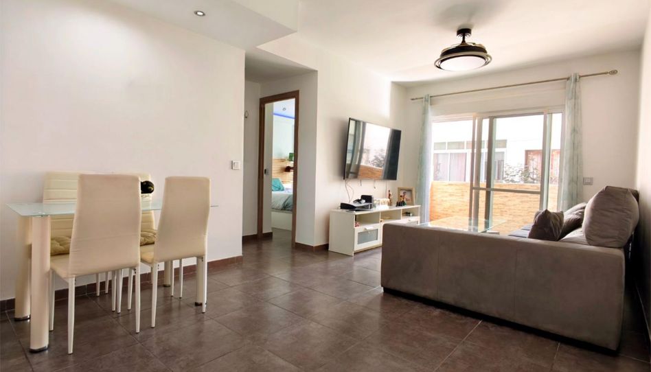 Piso en venta en Calle Granada, 22, Centro, Estepona - imagen 1 Foto 1 de Piso en venta en Calle Granada, 22, Centro, Estepona