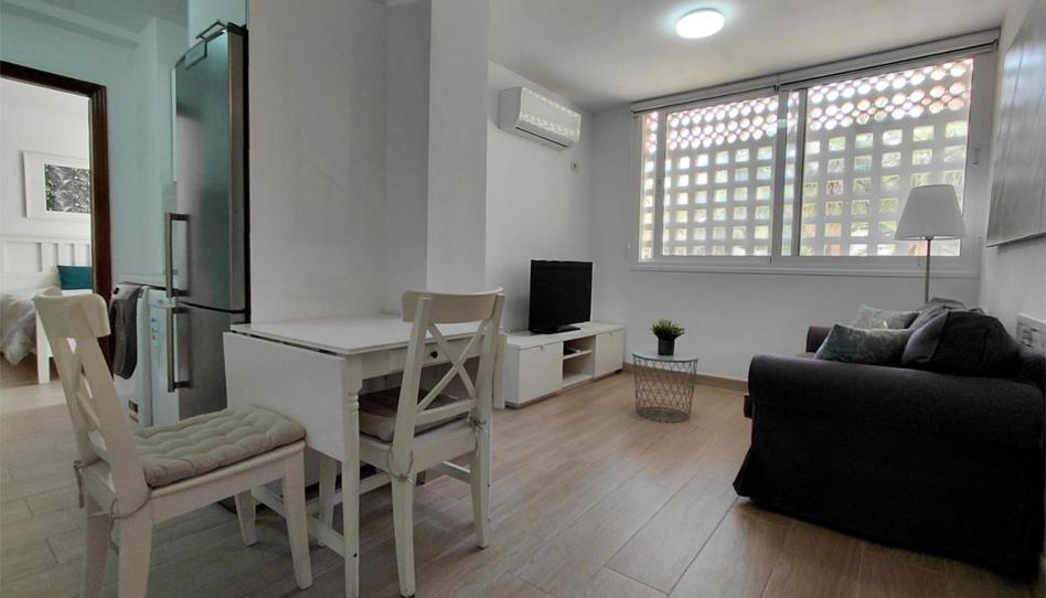 Flat for rent in Rambla de Santa Cruz, 39, Toscal, Santa Cruz de Tenerife Capital - image 1 Photo 1 of Flat for rent in Rambla de Santa Cruz, 39, Toscal, Santa Cruz de Tenerife Capital