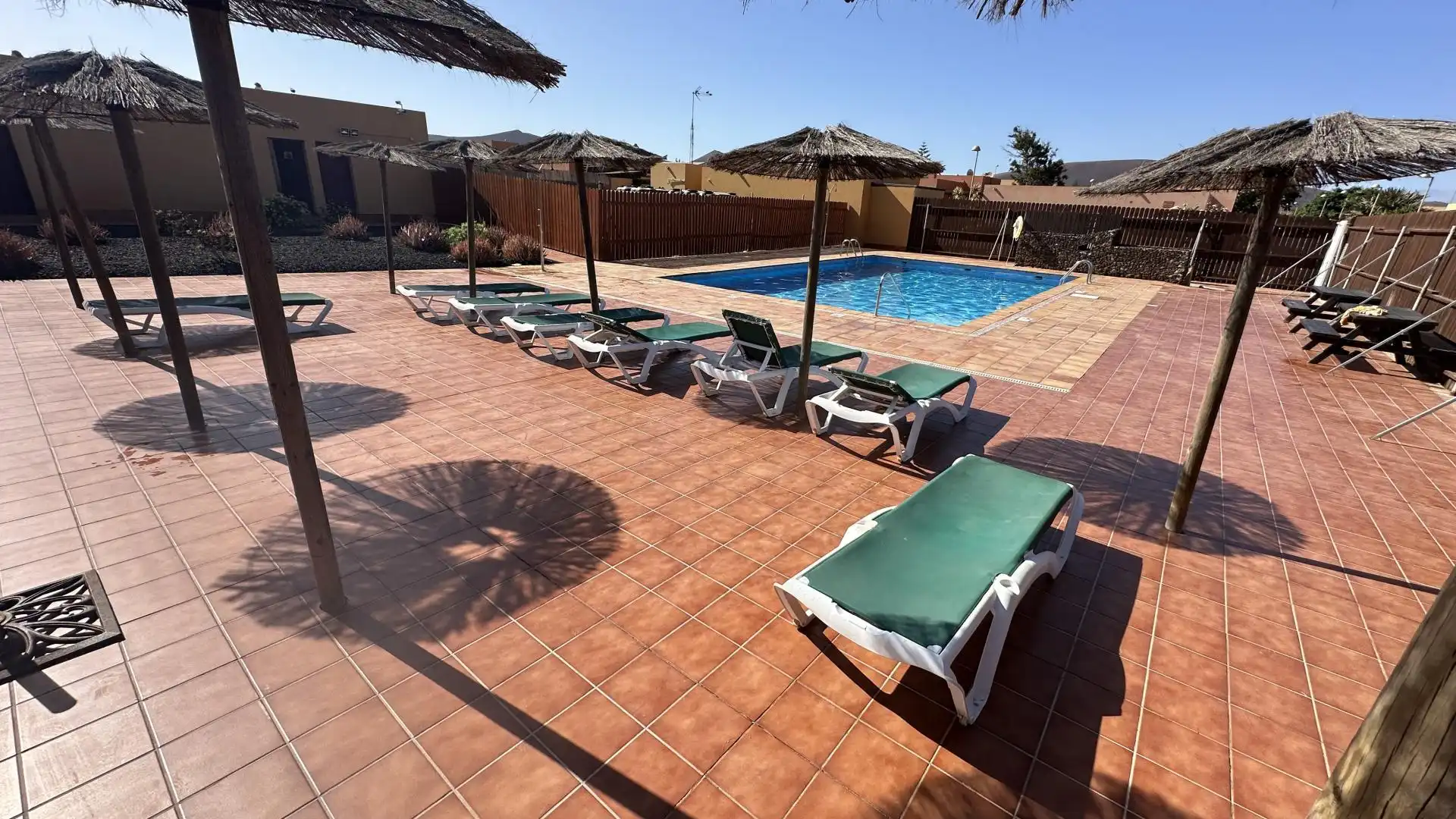 Casa o chalet en venta en Calle Tajora, 77, Corralejo Piscina de Casa o chalet en venta en La Oliva