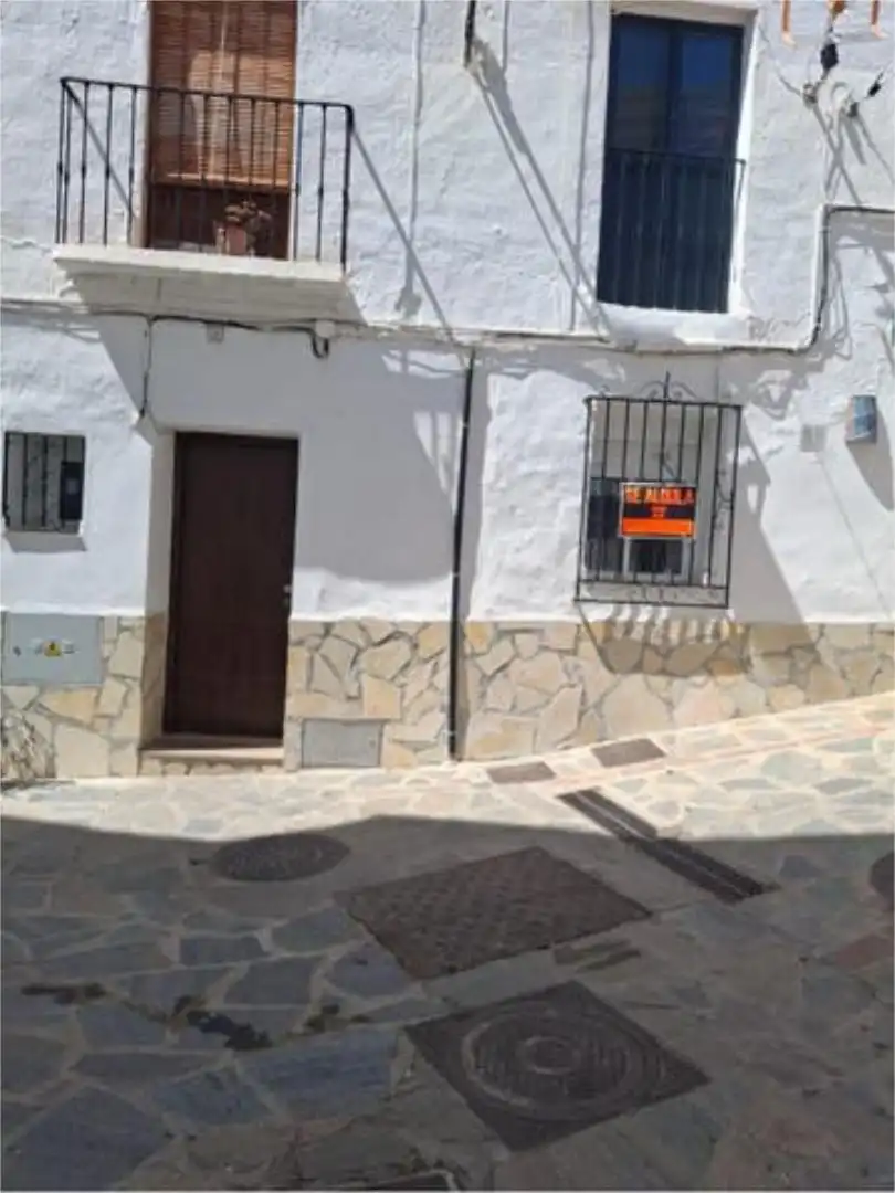 Vista exterior de Casa o xalet de lloguer en Árchez amb Es permeten mascotes