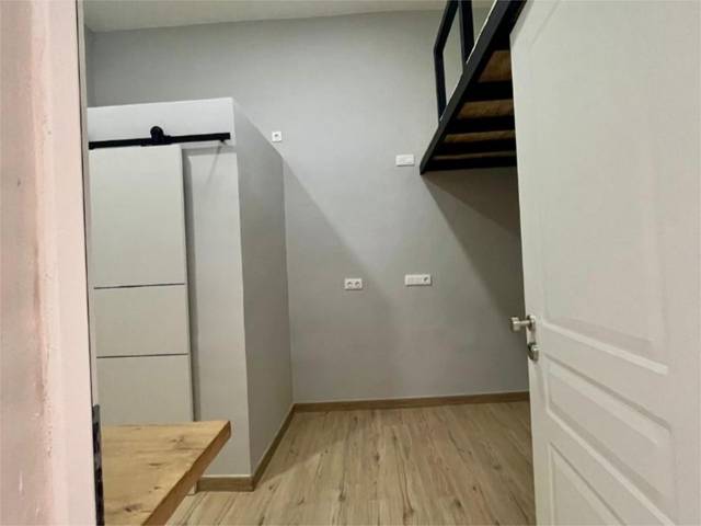 Piso en Alquiler en Calle de Moratín, 22 en Cortes - Huertas