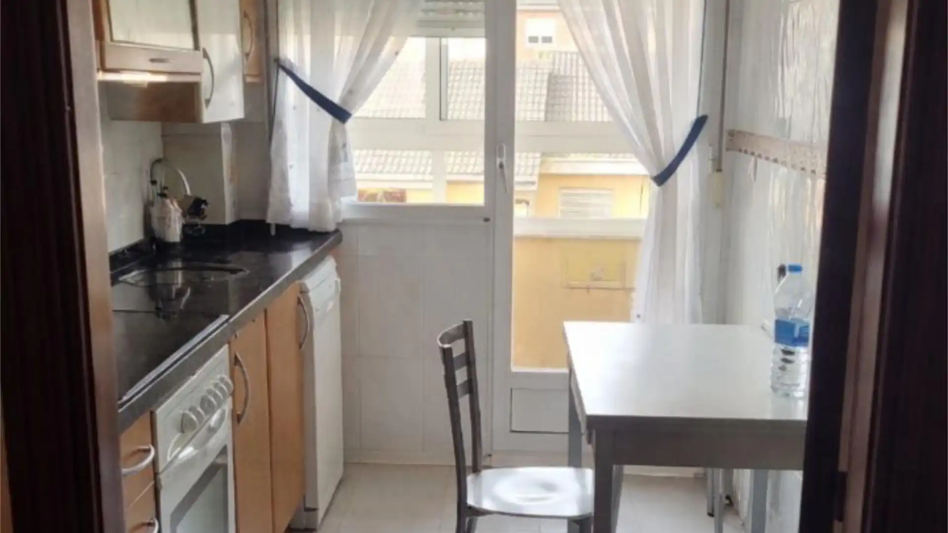 Cocina de Piso en venta en Avilés con Terraza