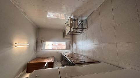 Foto 2 de Piso en venta en Calle Jesús Cancio, 5, El Parque - Zapatón, Torrelavega