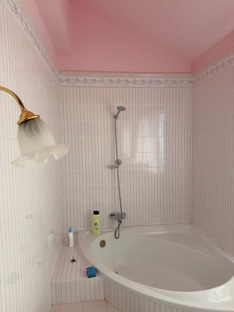 Detached homes for sale in Calle Carretera San Antonio, 80, La Matanza de Acentejo Bathroom of Detached homes for sale in La Matanza de Acentejo with Parquet flooring, Terrace and Furnished