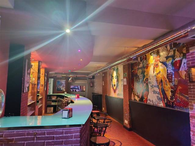 Local comercial en Alquiler en Calle Cabo de San Vicente, 4 en Parque Lisboa - La Paz