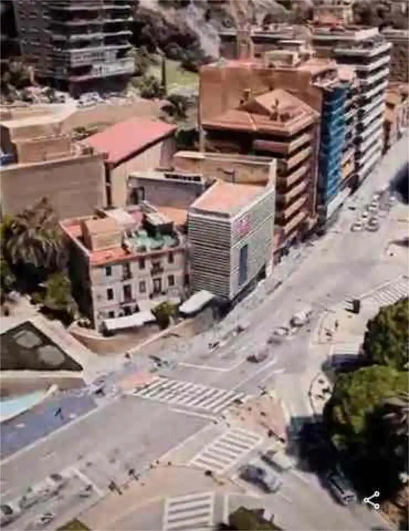 Vista exterior de Piso de alquiler en Málaga con Calefacción, Terraza y Se aceptan mascotas
