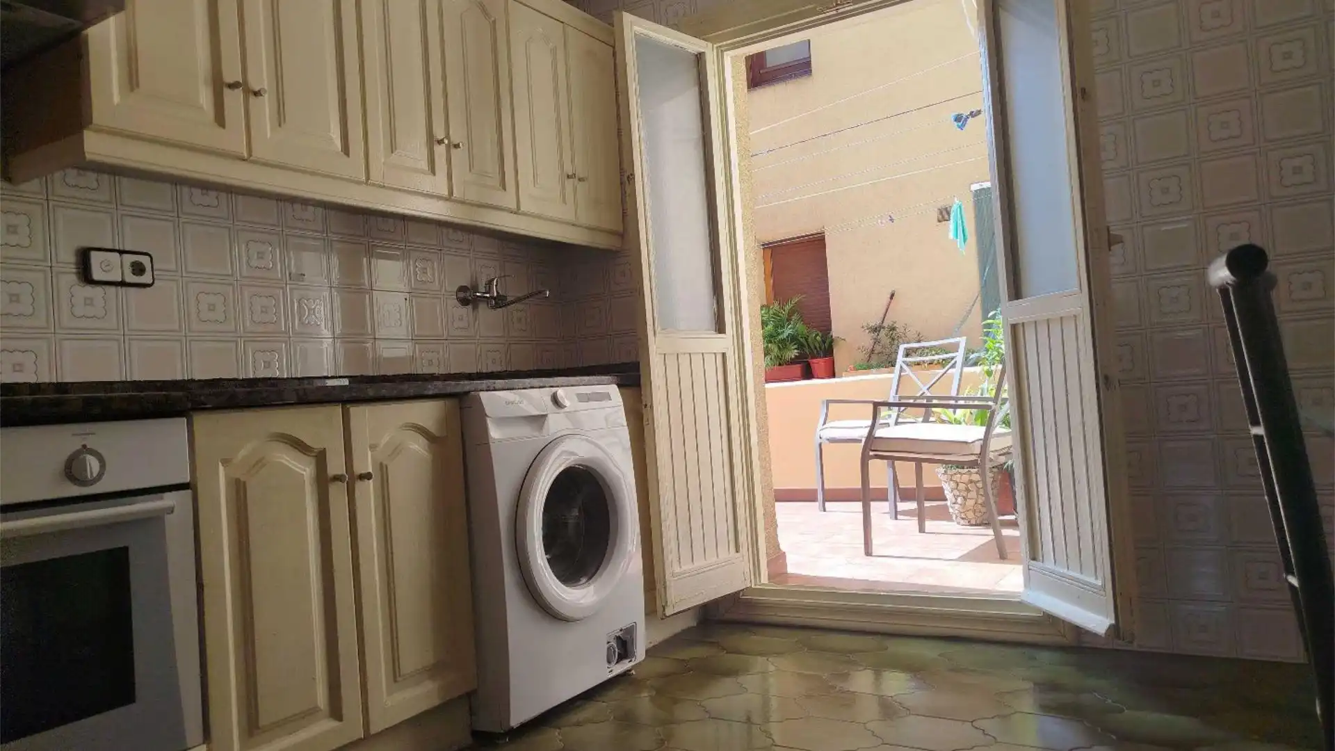 Kitchen of Flat for sale in Lemoa  with Terrace and Balcony