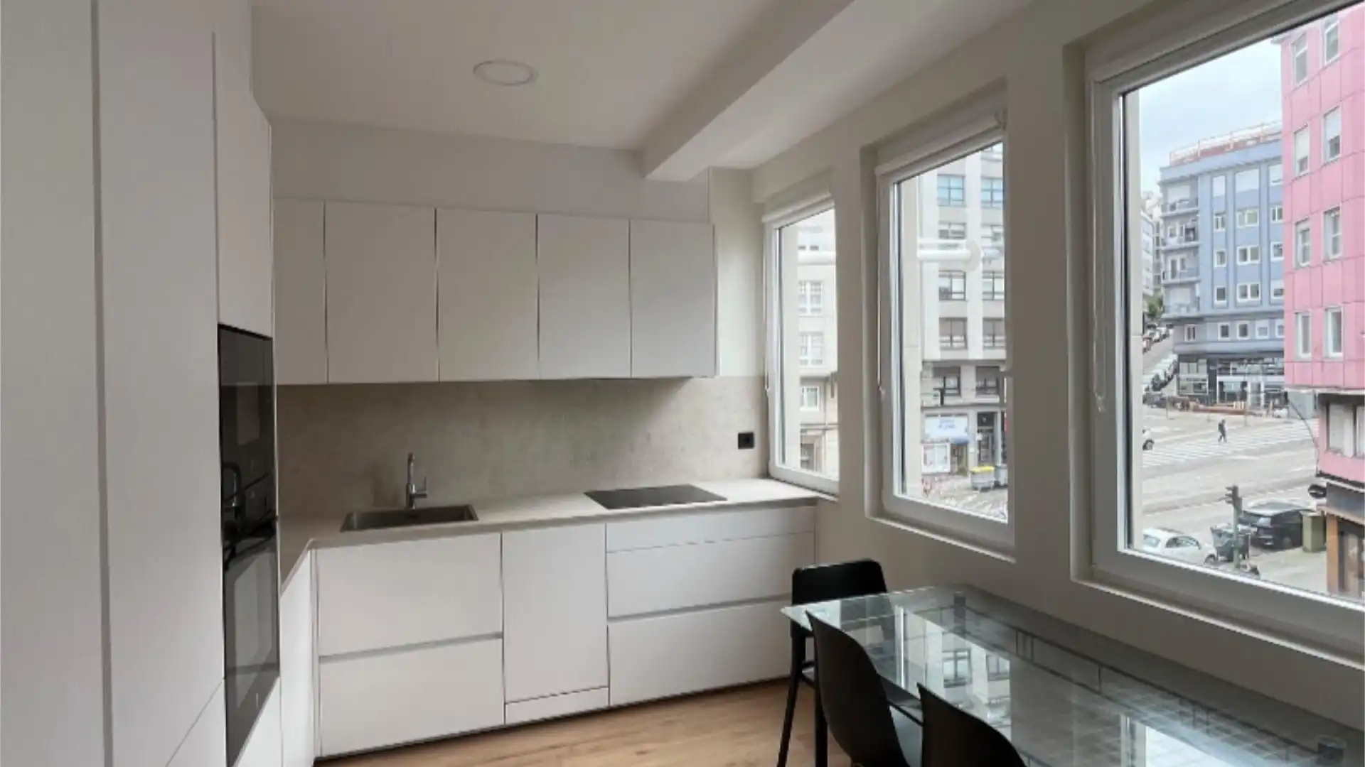 Piso de alquiler en Avenida de Oza, 41, Cuatro Caminos - Plaza de la Cubela