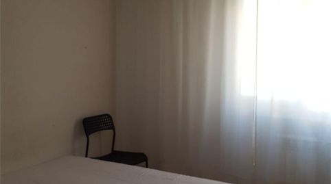 Room in Calle Alcalá, 324, Pueblo Nuevo, Madrid Capital - image 3 Photo 3 of Room in Calle Alcalá, 324, Pueblo Nuevo, Madrid Capital