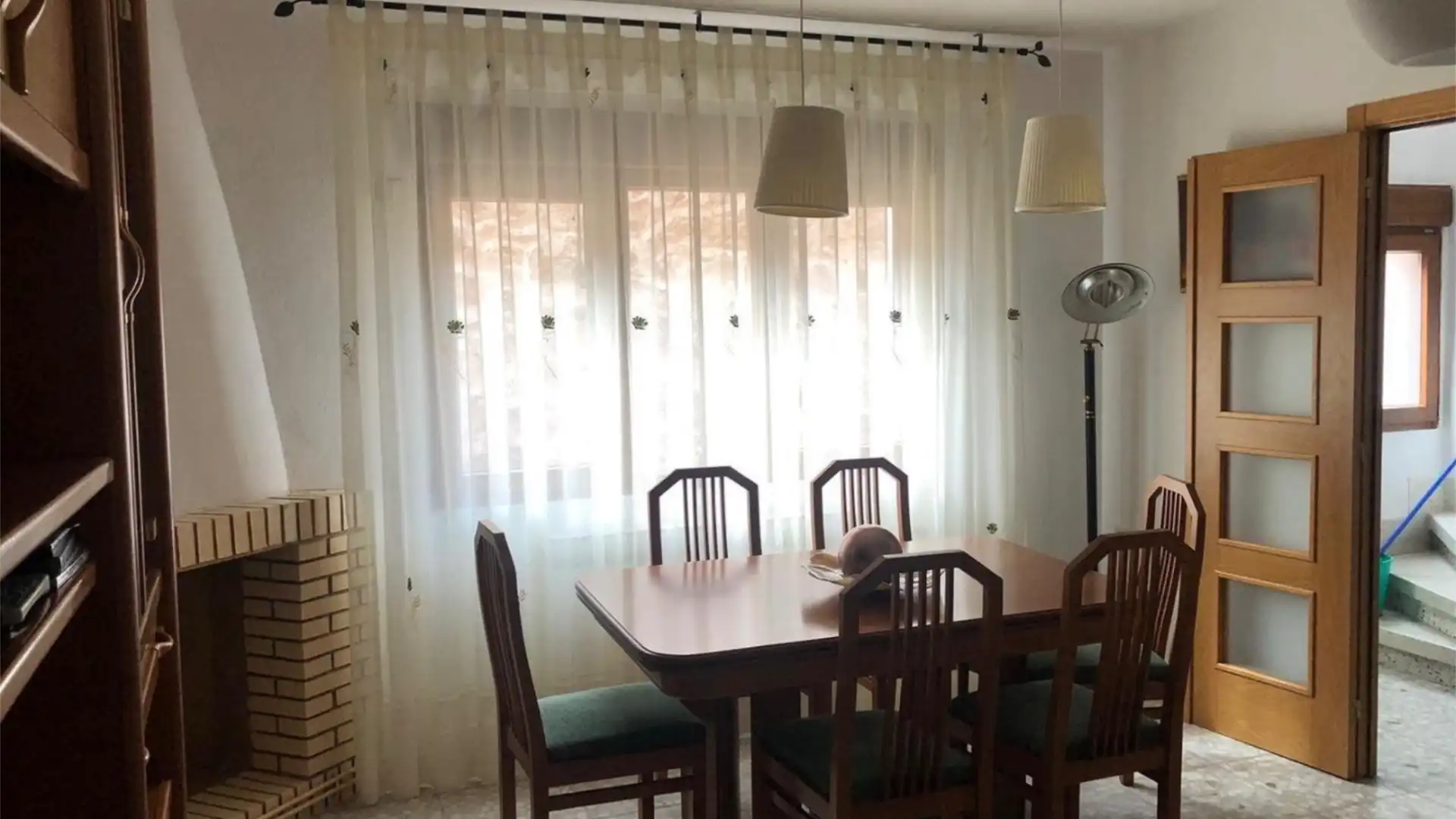 Piso de alquiler en Calle las Parras, 56, El Barraco Comedor de Piso de alquiler en El Barraco con Calefacción y Amueblado