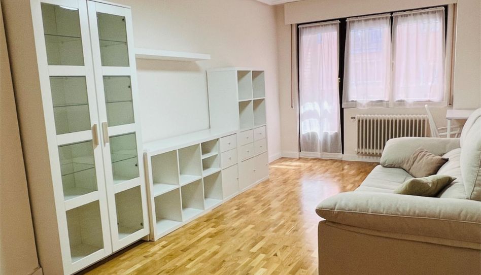 Piso en venta en Calle Jose Maria Pereda, 12, El Ejido - Santa Ana, León Capital - imagen 1 Foto 1 de Piso en venta en Calle Jose Maria Pereda, 12, El Ejido - Santa Ana, León Capital