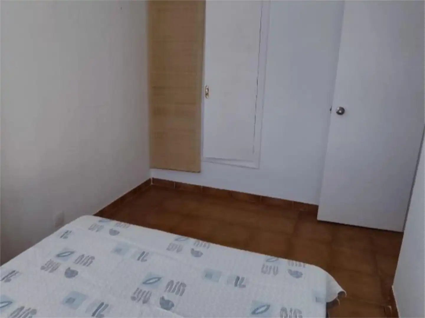Piso en venta en Calle Mar de Cristal, 44, San Román de los Montes Habitación de Piso en venta en San Román de los Montes con Aire acondicionado, Calefacción y Jardín privado