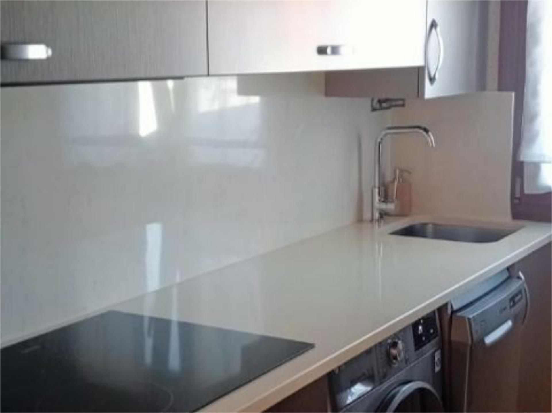 Wohnung zum Verkauf in San Miguel Küche von Wohnung zum Verkauf in Basauri mit Balkon