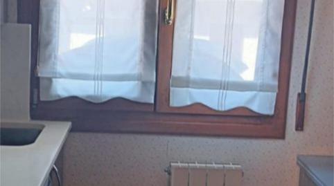 Foto 3 de Piso en venta en San Miguel, Basauri