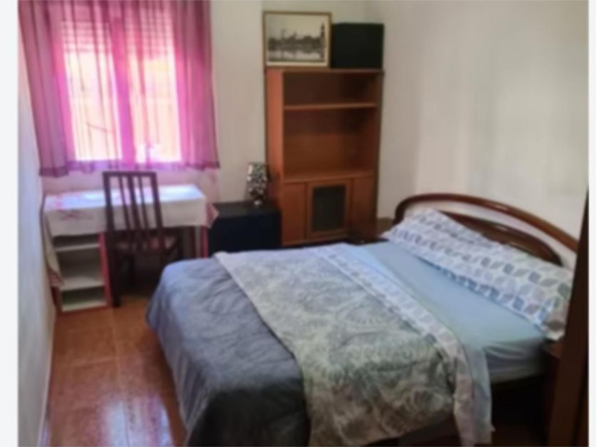 Habitació a Calle Castilla, 22, Camino de Antequera