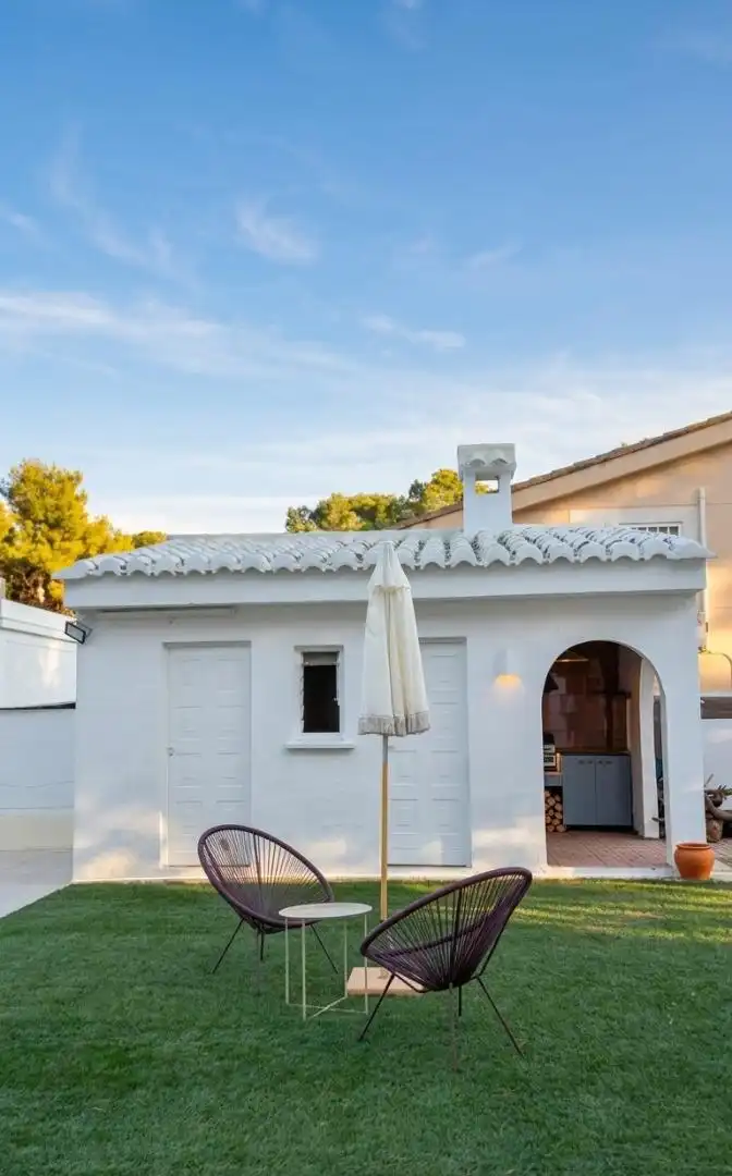 Casa o xalet en venda a Carrer 552, 17, La Cañada Vista exterior de Casa o xalet en venda en Paterna amb Jardí privat i Terrassa