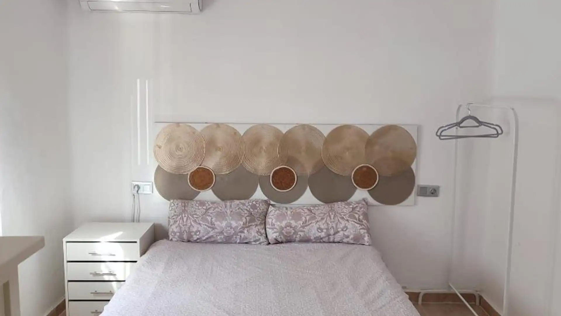 Habitación de Planta baja de alquiler en Cartagena con Aire acondicionado, Amueblado y Horno