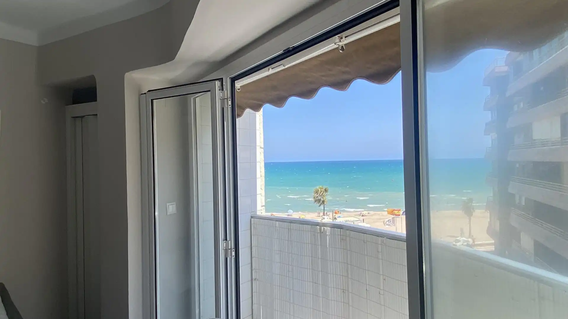 Habitación de Piso de alquiler en Sueca con Aire acondicionado y Balcón