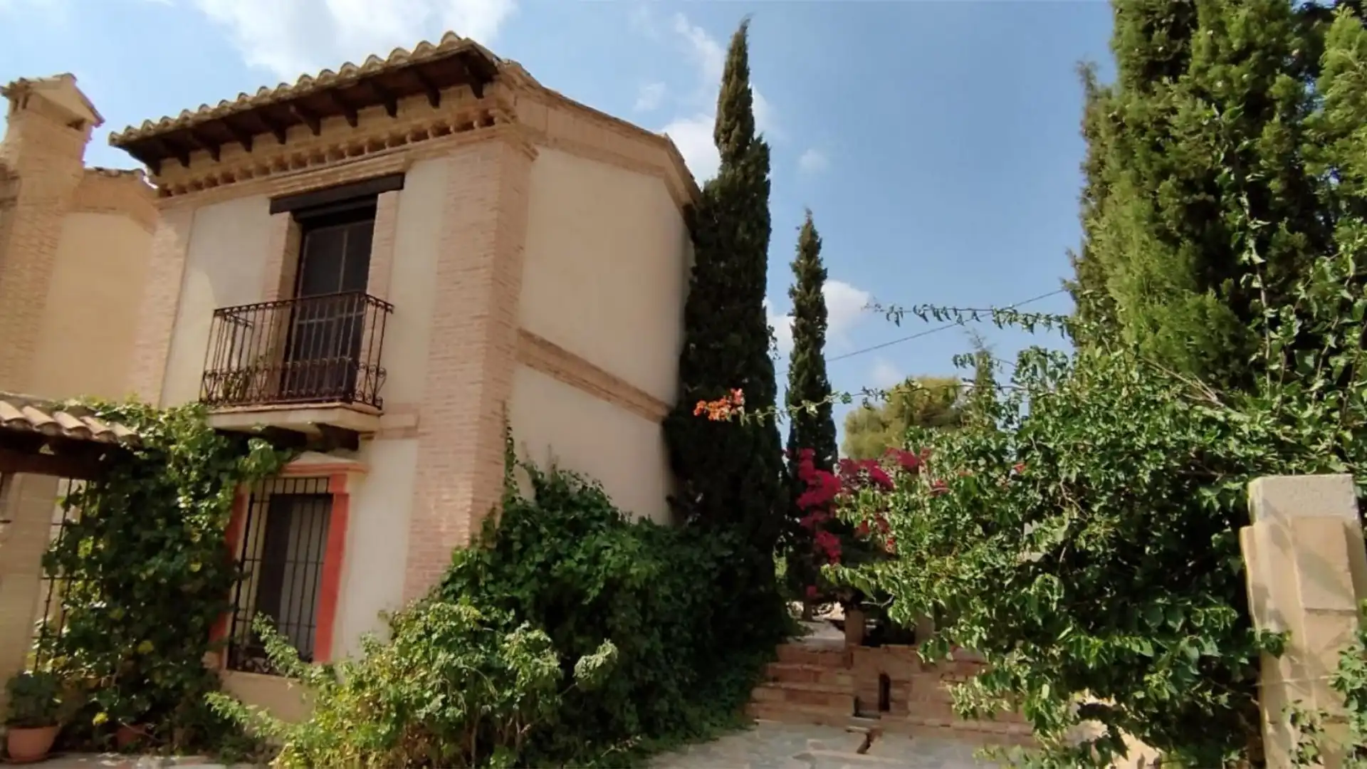 Vista exterior de Casa o chalet en venta en Crevillent con Aire acondicionado