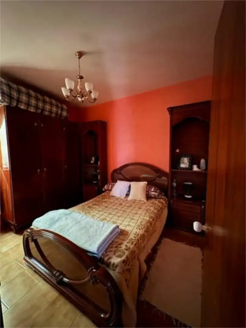 Casa o chalet en venta en Valdemorales Habitación de Casa o chalet en venta en Valdemorales con Amueblado