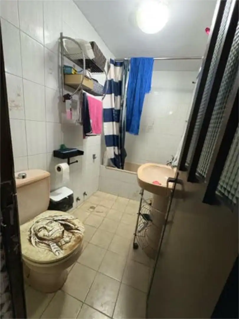 Bany de Casa o xalet en venda en Algeciras amb Calefacció, Terrassa i Traster