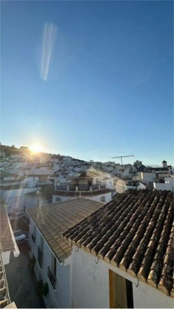 Vista exterior de Apartamento de alquiler en Guaro con Terraza y Amueblado
