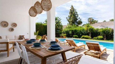 Foto 2 de Casa adosada de lloguer a Avenida del Cortijo, 5, Calahonda, Mijas