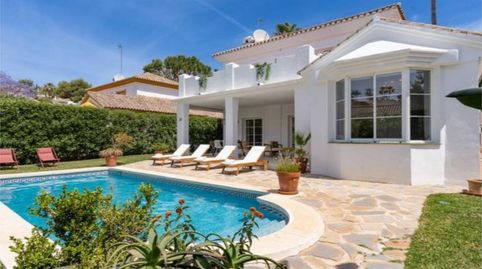 Foto 5 de Casa adosada de lloguer a Avenida del Cortijo, 5, Calahonda, Mijas