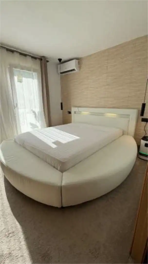 Einfamilien-Reihenhaus zum Verkauf in Santa María Schlafzimmer von Einfamilien-Reihenhaus zum Verkauf in Marbella mit Terrasse und Schwimmbad