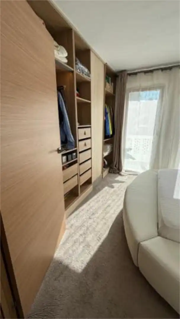 Einfamilien-Reihenhaus zum Verkauf in Santa María Schlafzimmer von Einfamilien-Reihenhaus zum Verkauf in Marbella mit Terrasse und Schwimmbad