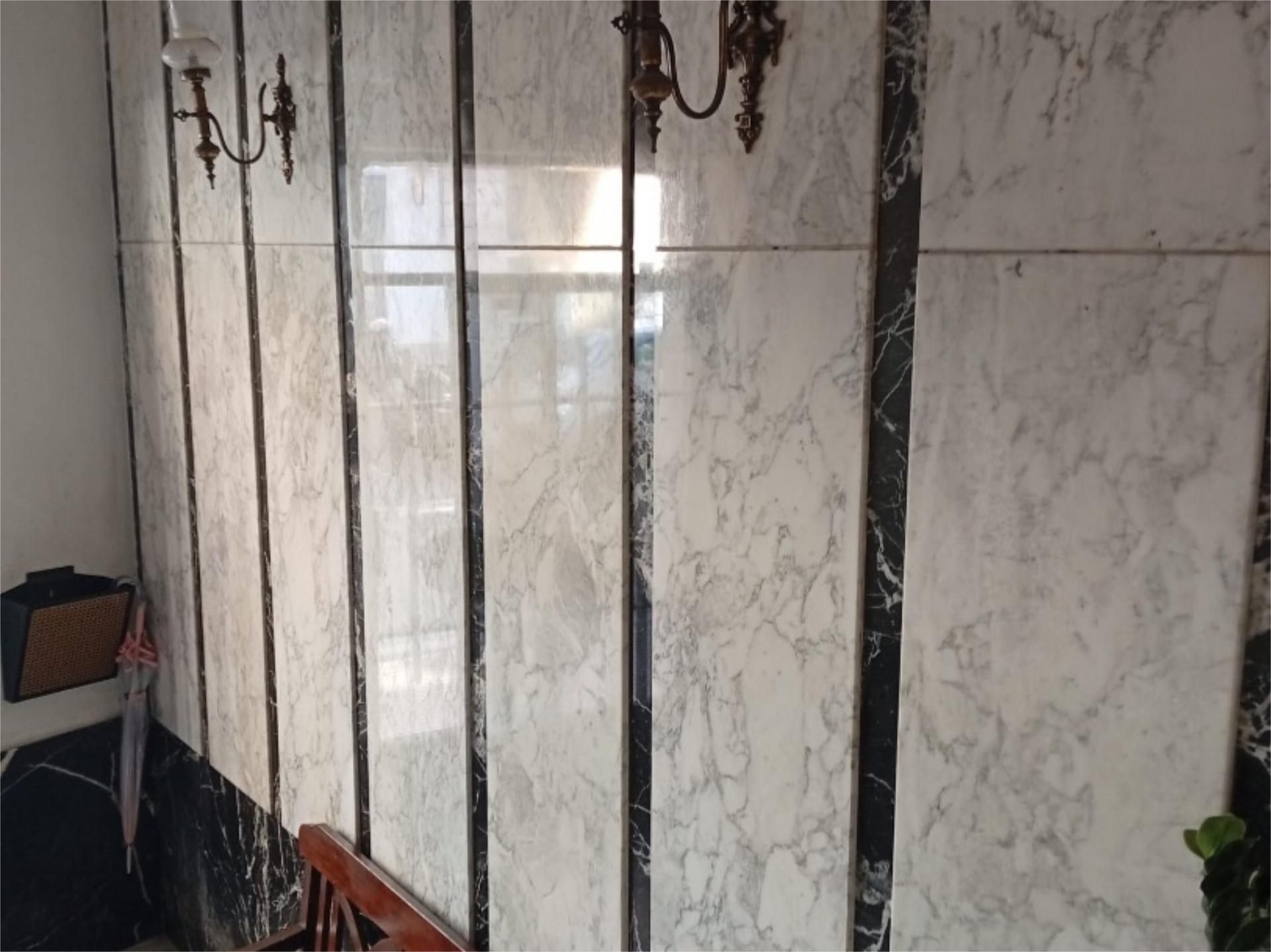 Wohnung zum Verkauf in Sant Joanet mit Terrasse und Abstellraum