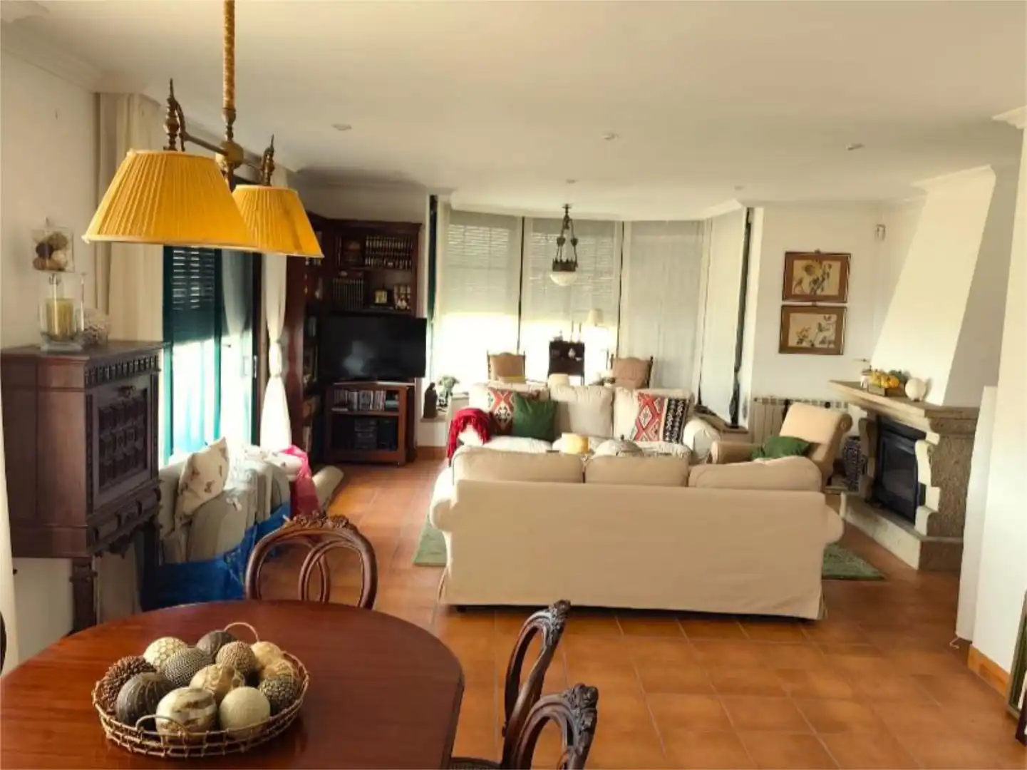 Houses for sale in Lugar Granxa, 44, Dorrón Living room of Houses for sale in Sanxenxo with Heating, Private garden and Terrace
