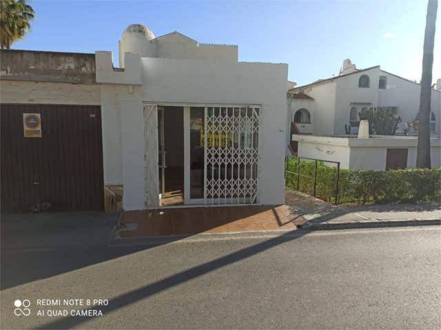 Local comercial en Alquiler en Centro Internacional